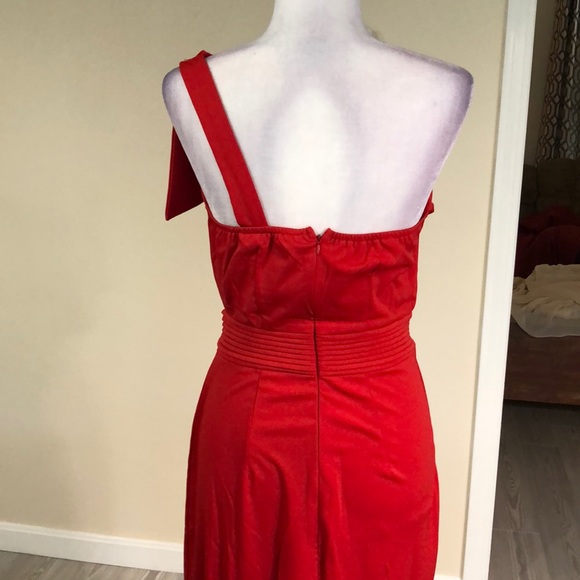 One shoulder high slit gown Fits 6-8 - Picture 8 of 8